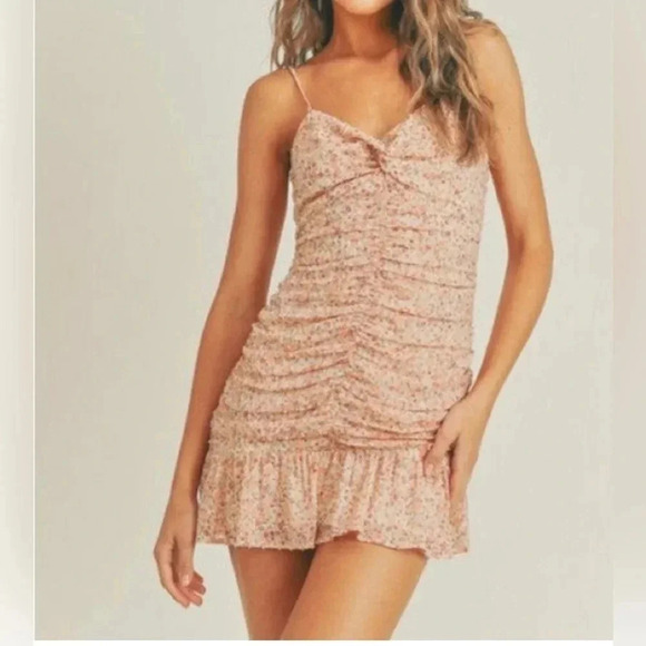 NWT LUSH Apricot Floral Ruched Mini Dress - Picture 1 of 9